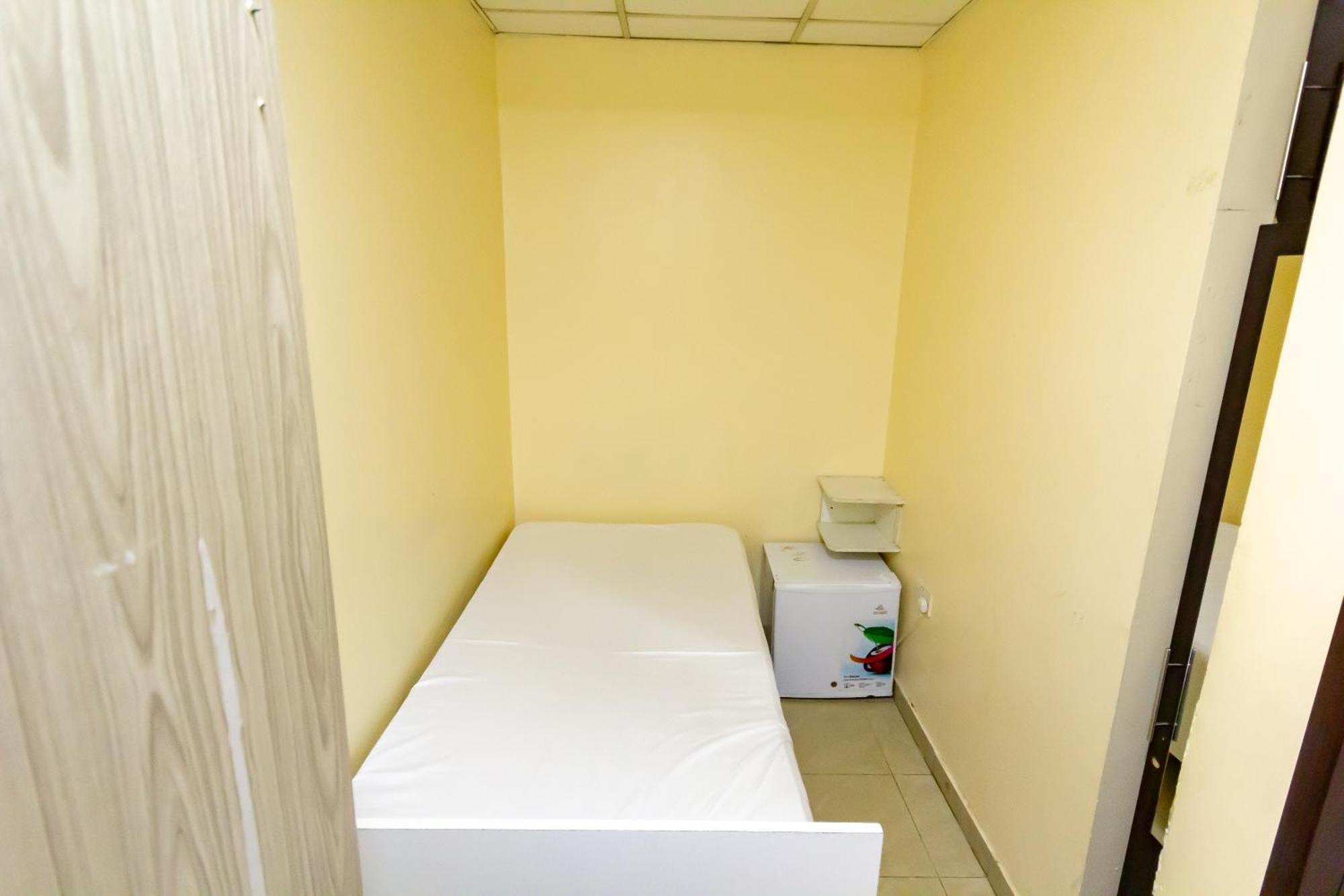 Small Budget Rooms For 'Girls' Only In Dubai, Marina エクステリア 写真
