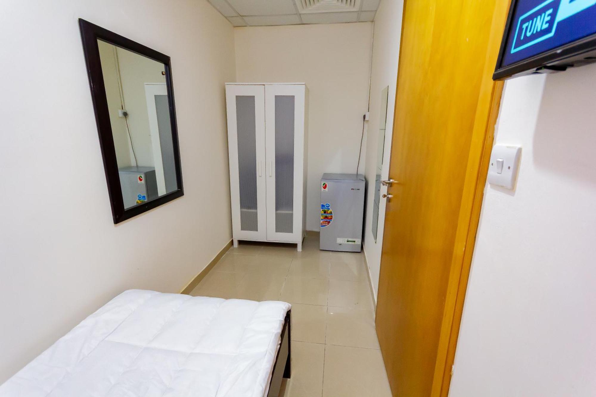 Small Budget Rooms For 'Girls' Only In Dubai, Marina エクステリア 写真